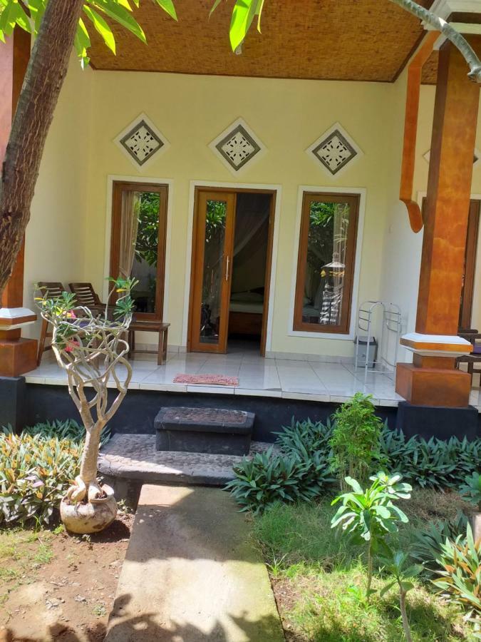 Warung Win & Homestay