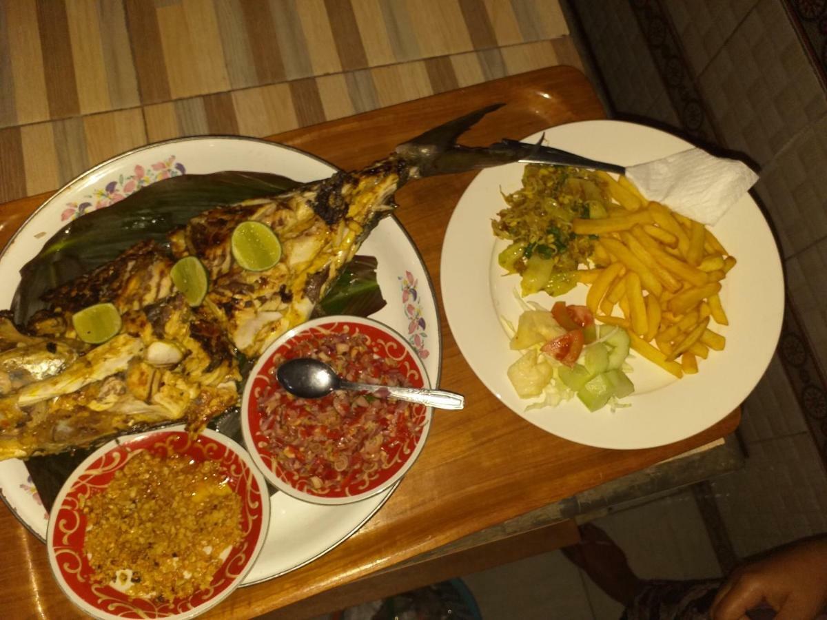Warung Win & Amed